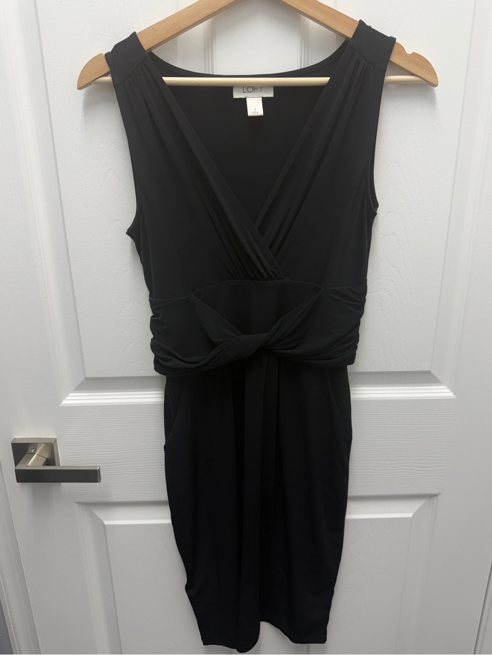 Ann Taylor LOFT Classic Black Sleeveless Twist-Front Midi Dress w/ Pockets  Sz 4